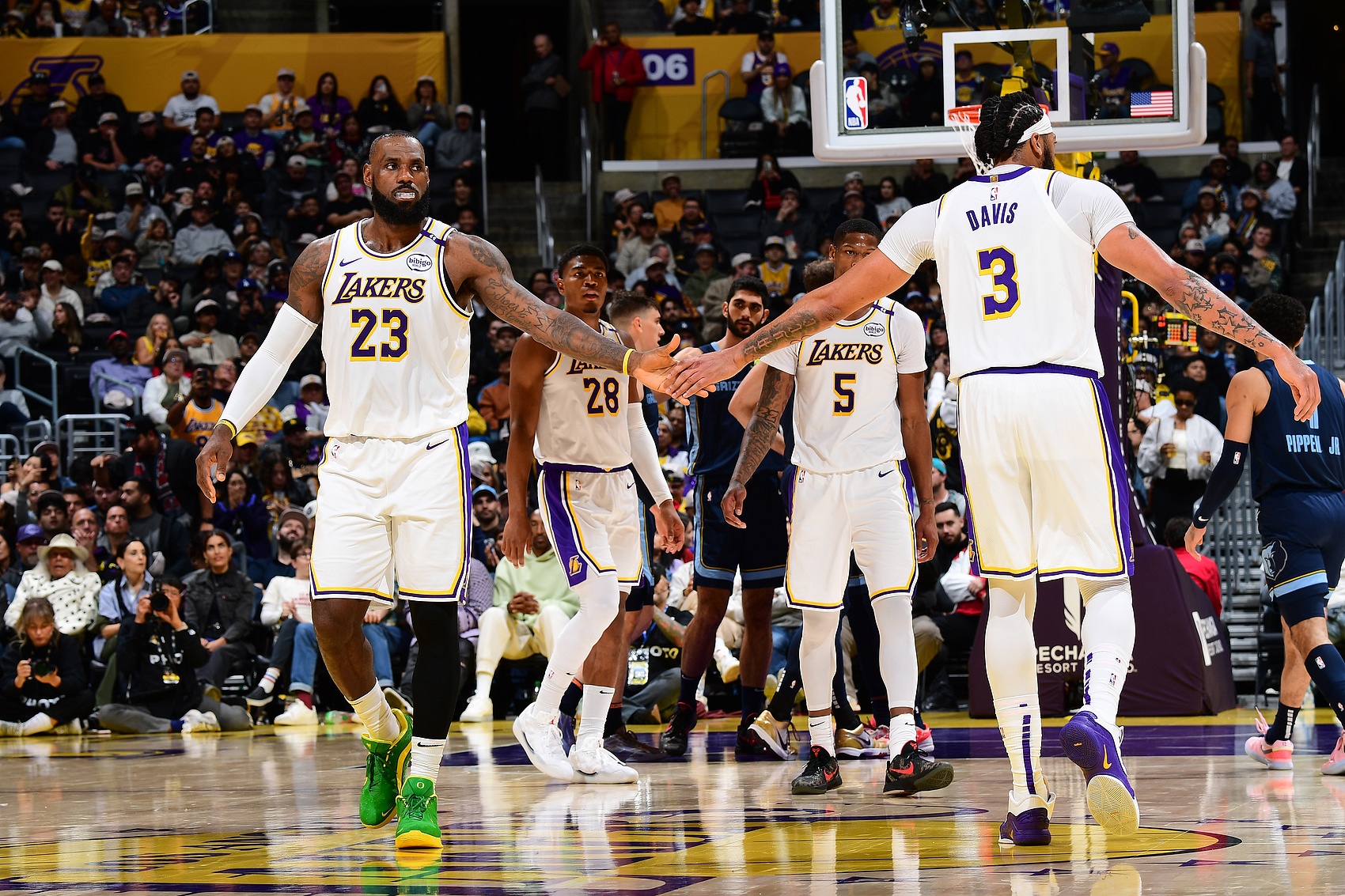 NG28-浓眉哥赛事官方发布爆冷新规，湖人争议不断！的简单介绍